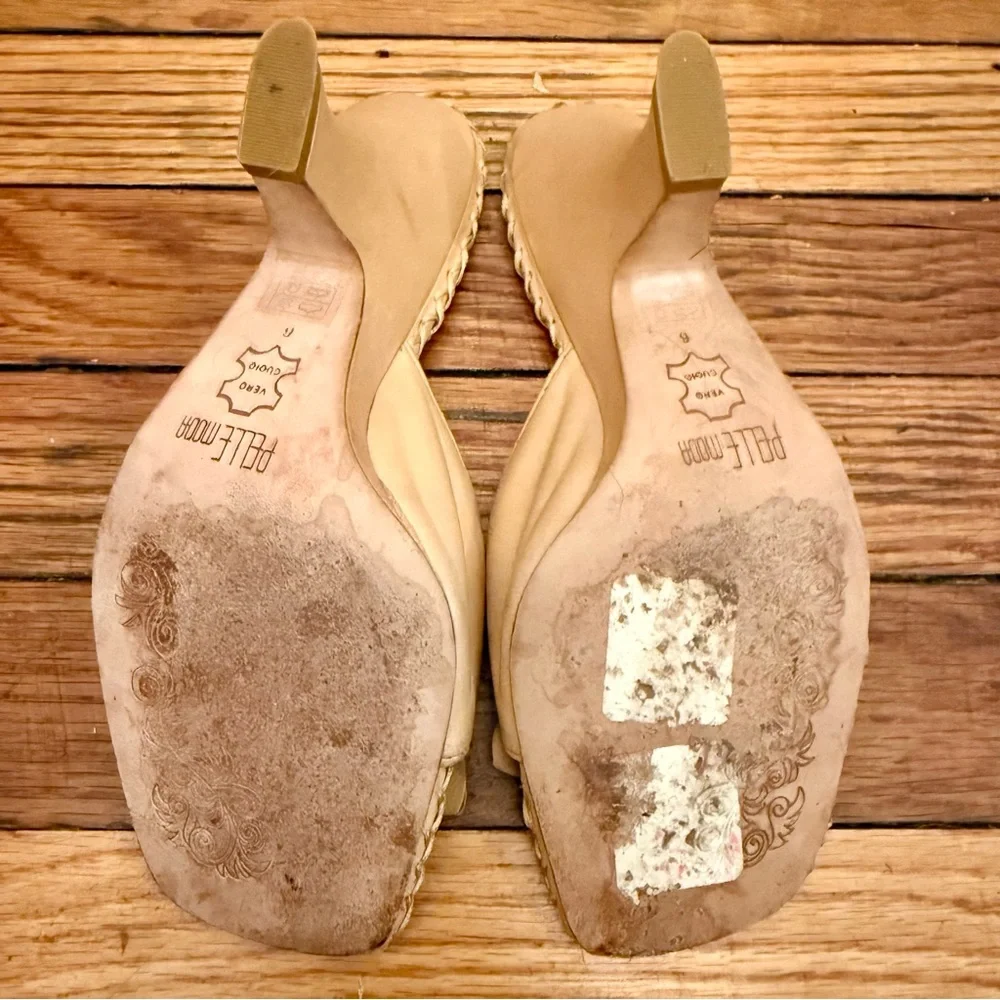 Pelle Moda Tan Leather Heels - Picture 7 of 8